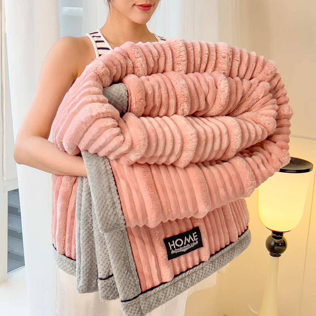 Cuddle – Warme Pluche Winterdeken voor Bed & Bank