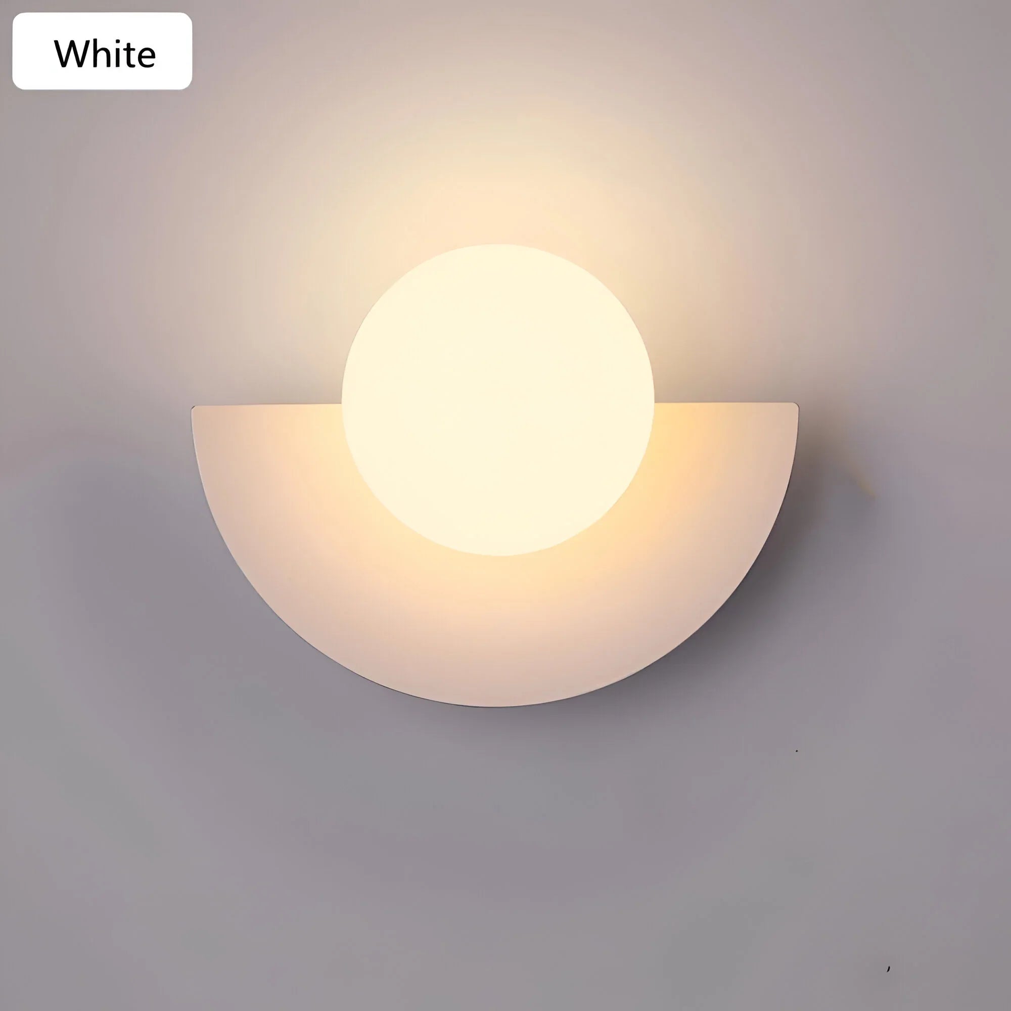 LumiGlow – Moderne Halve Maan Wandlamp