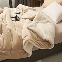 SoftHug - Luxe warme fleece deken