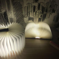 BookGlow LED Boeklamp - Stijlvolle Verlichting met Een Creatieve Twist