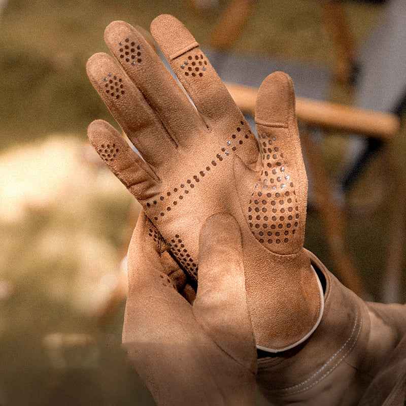 Koudbestendige suède handschoenen