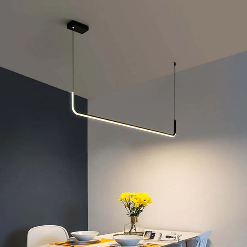 Clen Minimalistische Lineaire Hanglamp Goud/Zwart. Woonkamer