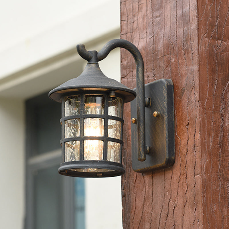 Gezaaide Glazen Lantaarn Wandlamp Platteland Enkel Licht Buiten Wandlamp in Brons/Zwart