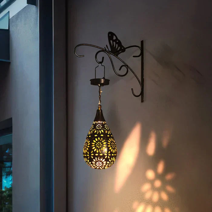 Zonne -aangedreven en weerbestendige tuinlamp
