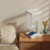 OpulentGlow Geometrische Draadloze Oplaadlamp | Een verfijnde lamp die naadloos hedendaags design combineert met geavanceerde draadloze oplaadefficiëntie.