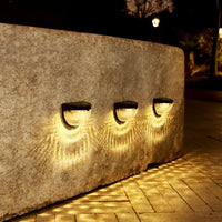 LumiWall – Zonne-energie Tuinwandlamp