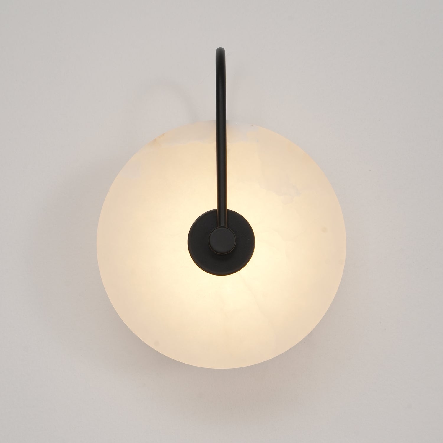 Elaris Wandlamp Globe in Alabaster