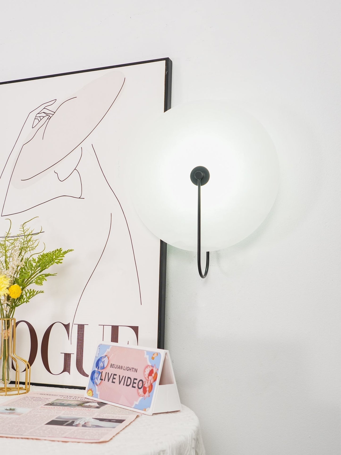 Elaris Wandlamp Globe in Alabaster