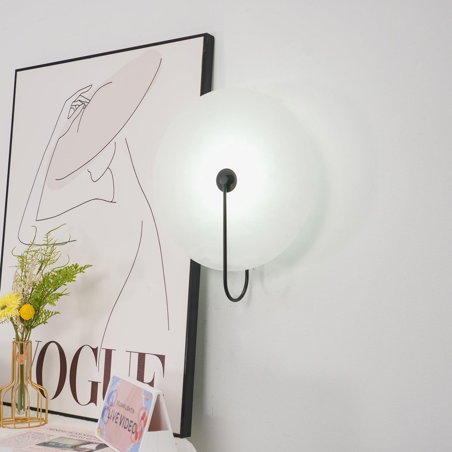 Elaris Wandlamp Globe in Alabaster
