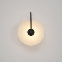 LED Wandlamp van Alabaster – Elegant en Rust in het Licht