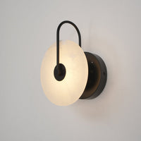 LED Wandlamp van Alabaster – Elegant en Rust in het Licht