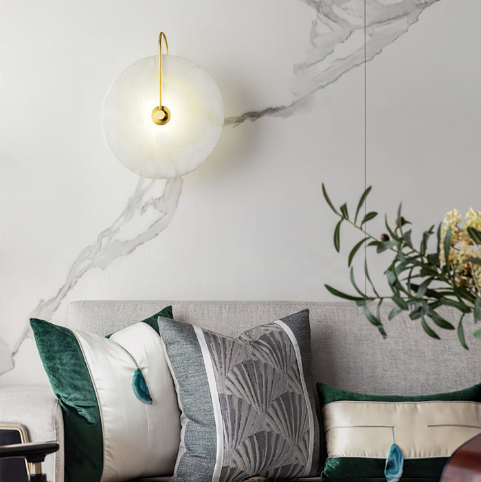 LED Wandlamp van Alabaster – Elegant en Rust in het Licht
