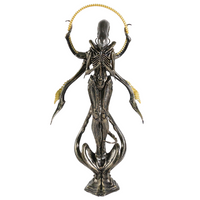 Alien Xenomorph Boeddha Beeldje | Surrealistisch Hars Verzamelaarsdecor