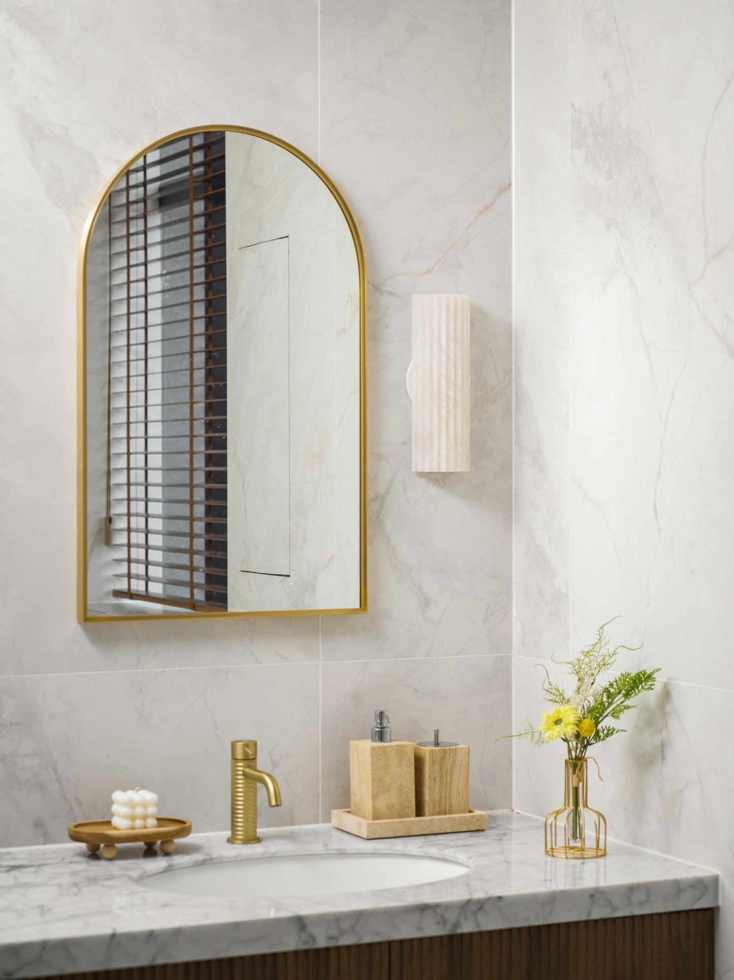 Orcarion Wandlamp van Albast
