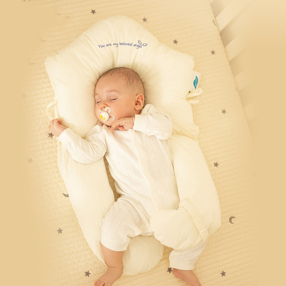 Ergonomisch Baby Knuffelkussen – Antibacterieel Slaapkussen voor Veilige Baby Slaap