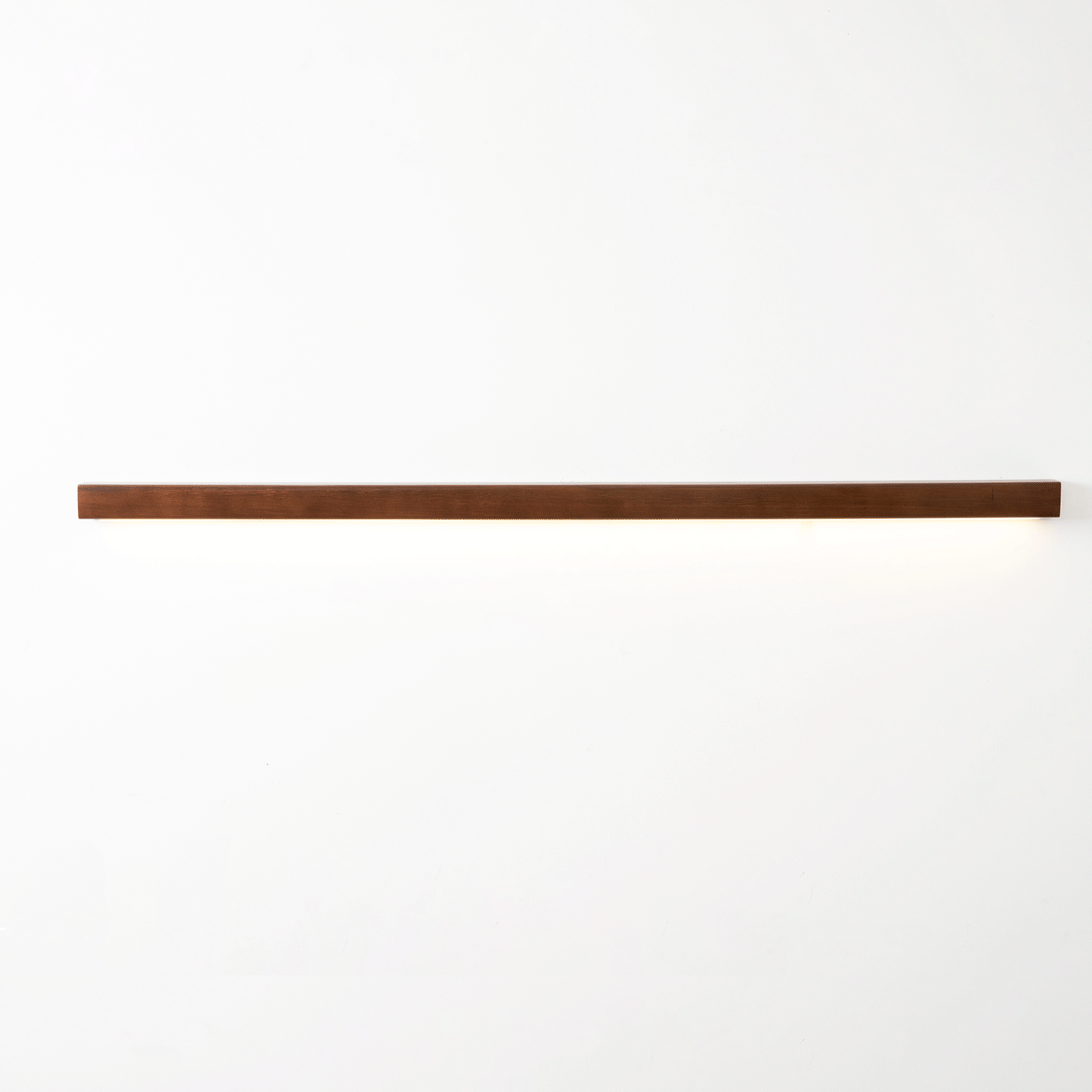 Lustra Wandlamp Lineair Hout en LED Minimalistisch Design