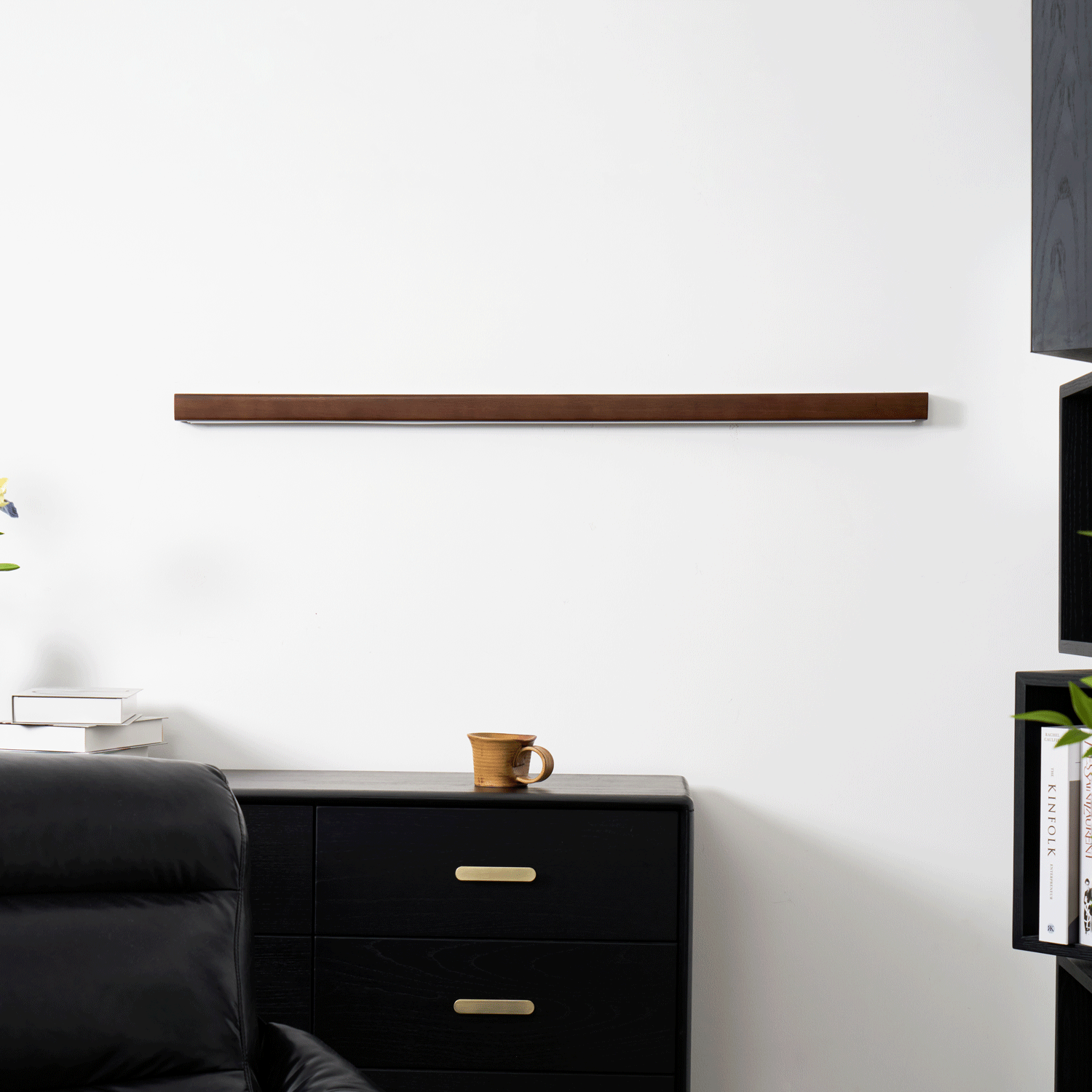 Lustra Wandlamp Lineair Hout en LED Minimalistisch Design