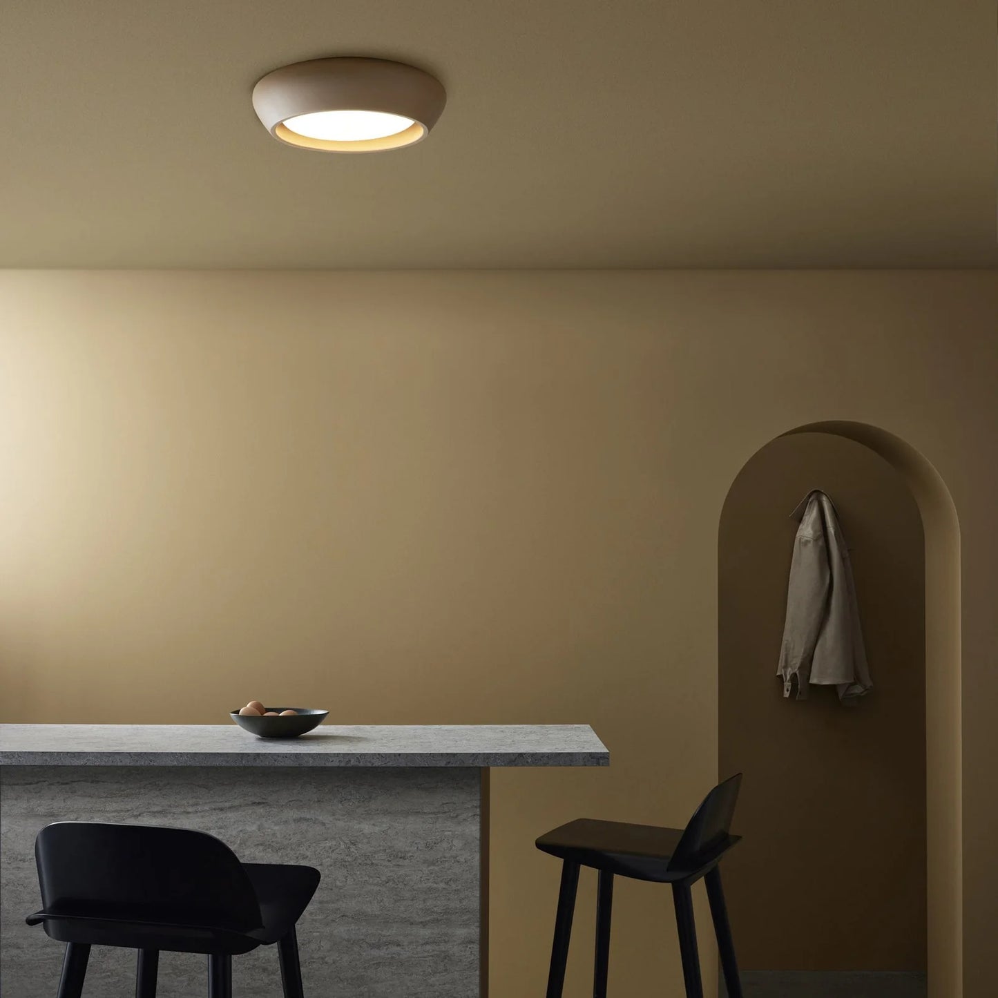 Astoria Minimalistische Cement Plafondlamp