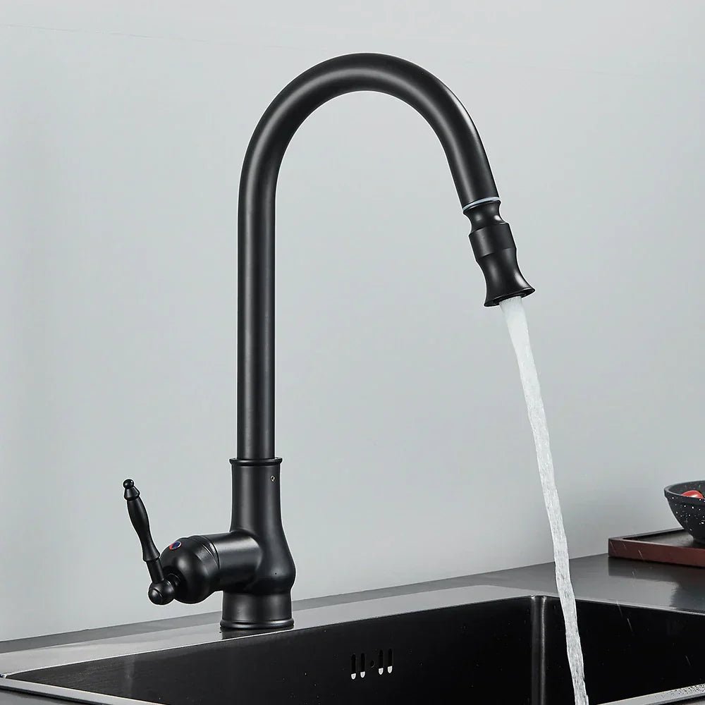 SMARTSPOUT – Keukenkraan met uittrekbare sproeikop in antiekbrons en met aanraaksensor