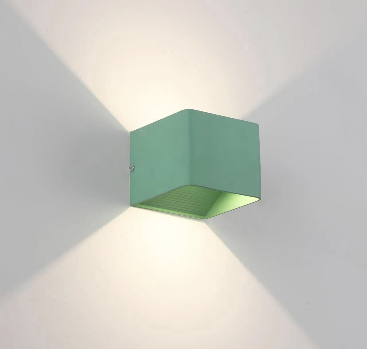 Miren Moderne Vierkante Wandlamp 5-Kleuren. Slaapkamer