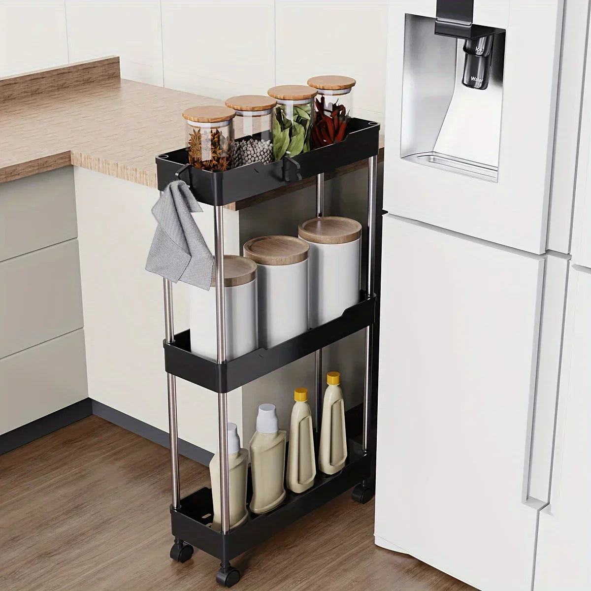 LuxaShelf | Strak ontwerp voor optimale organisatie in badkamer en keuken