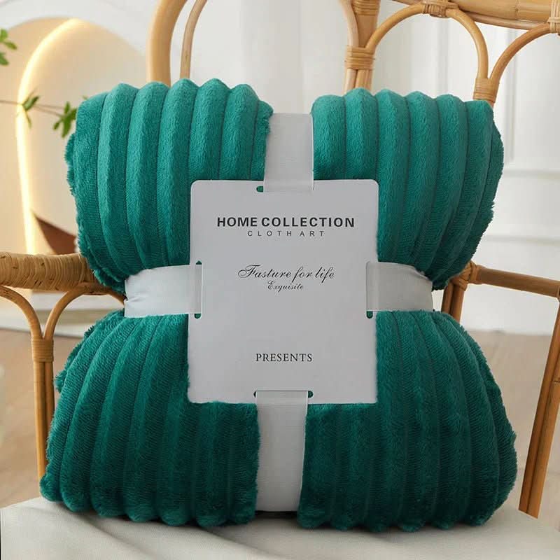 StripeWarm – Brede flanellen fleece deken met strepenpatroon