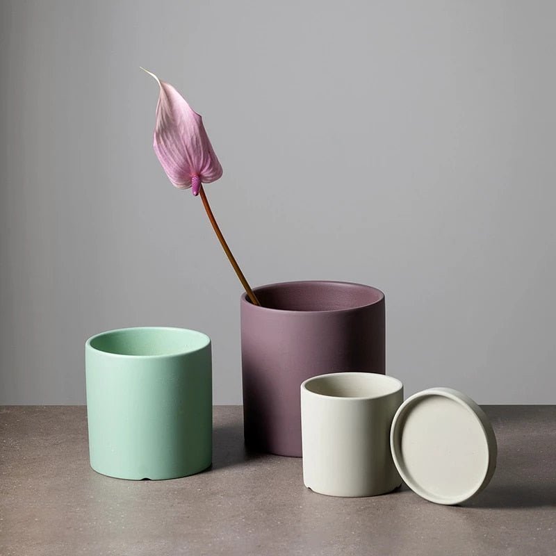 POTERIE – Modern Bloempot van Keramiek met Schotel