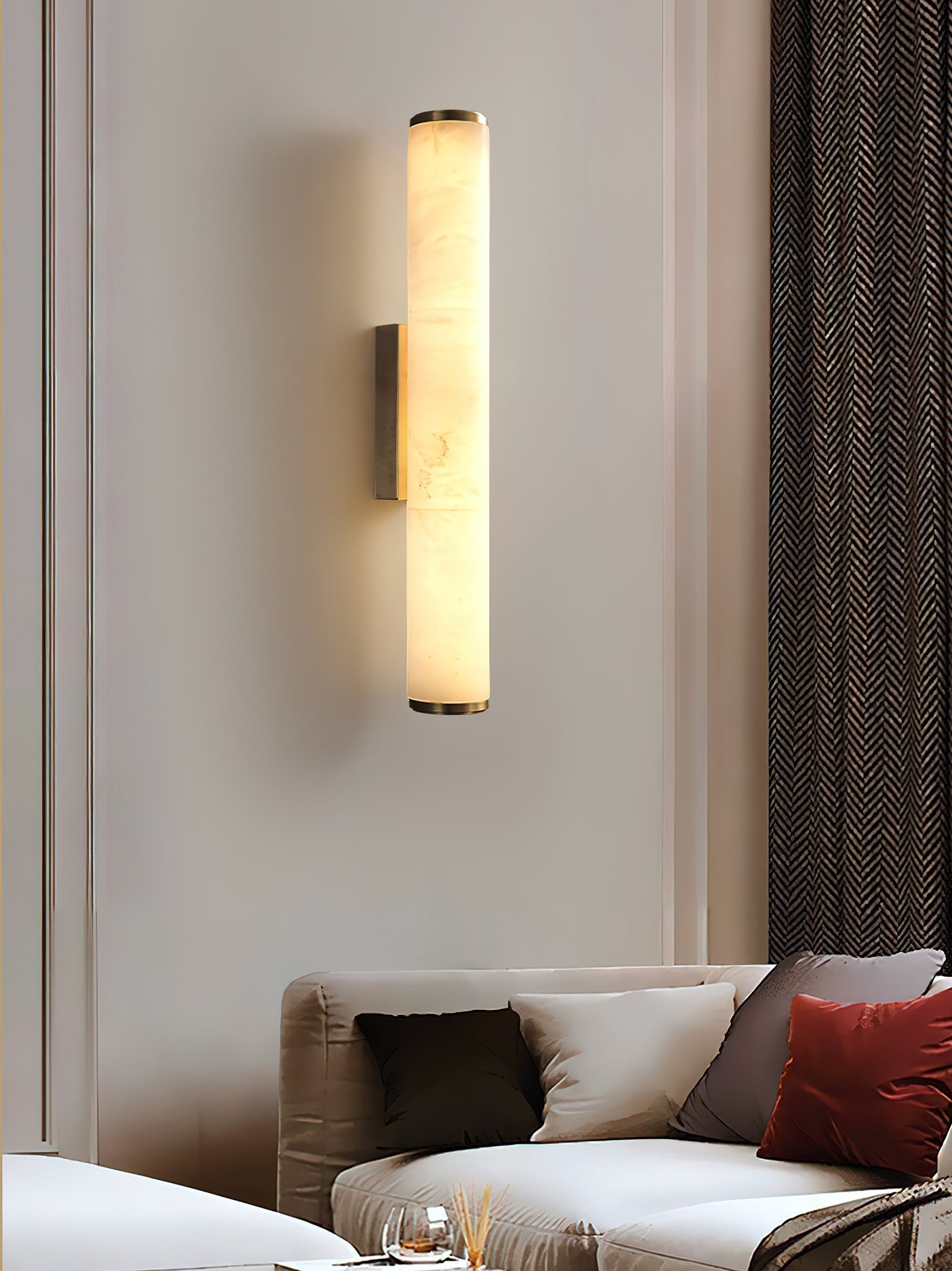 Arcus Wandlamp Elegant Minimalistisch Modern in Messing en Alabaster