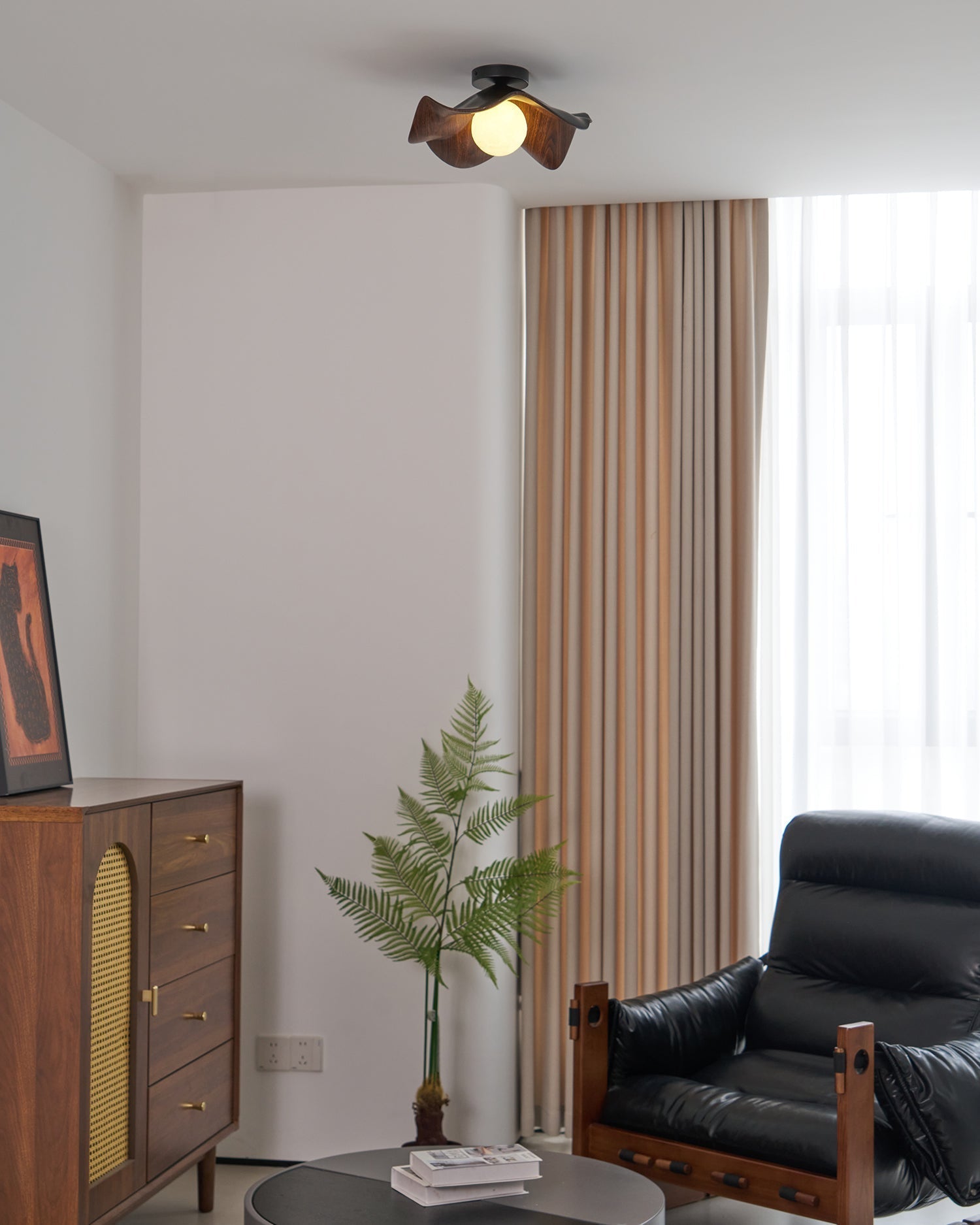 Moderne Plafondlamp Sculpturaal Hout Geïnspireerd Ontwerp