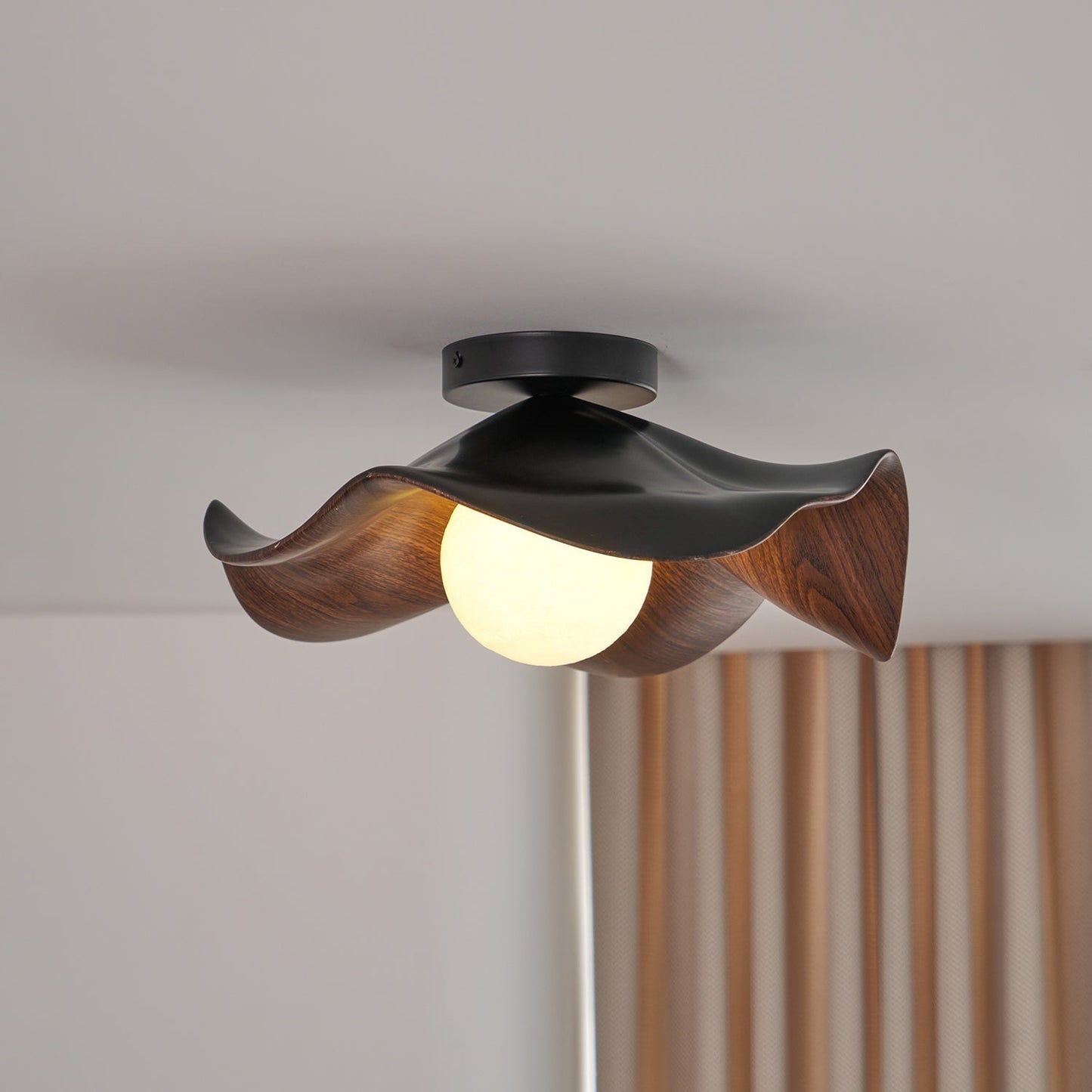 Moderne Plafondlamp Sculpturaal Hout Geïnspireerd Ontwerp