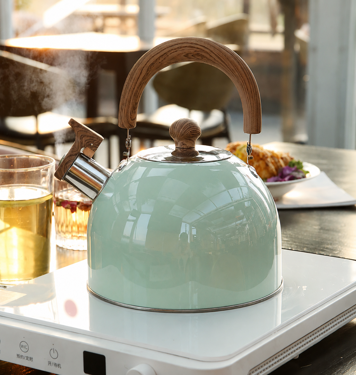 Thermora Kettle – Elegante fluitketel voor inductiekookplaten met een capaciteit van 2,5L en veiligheidsfuncties