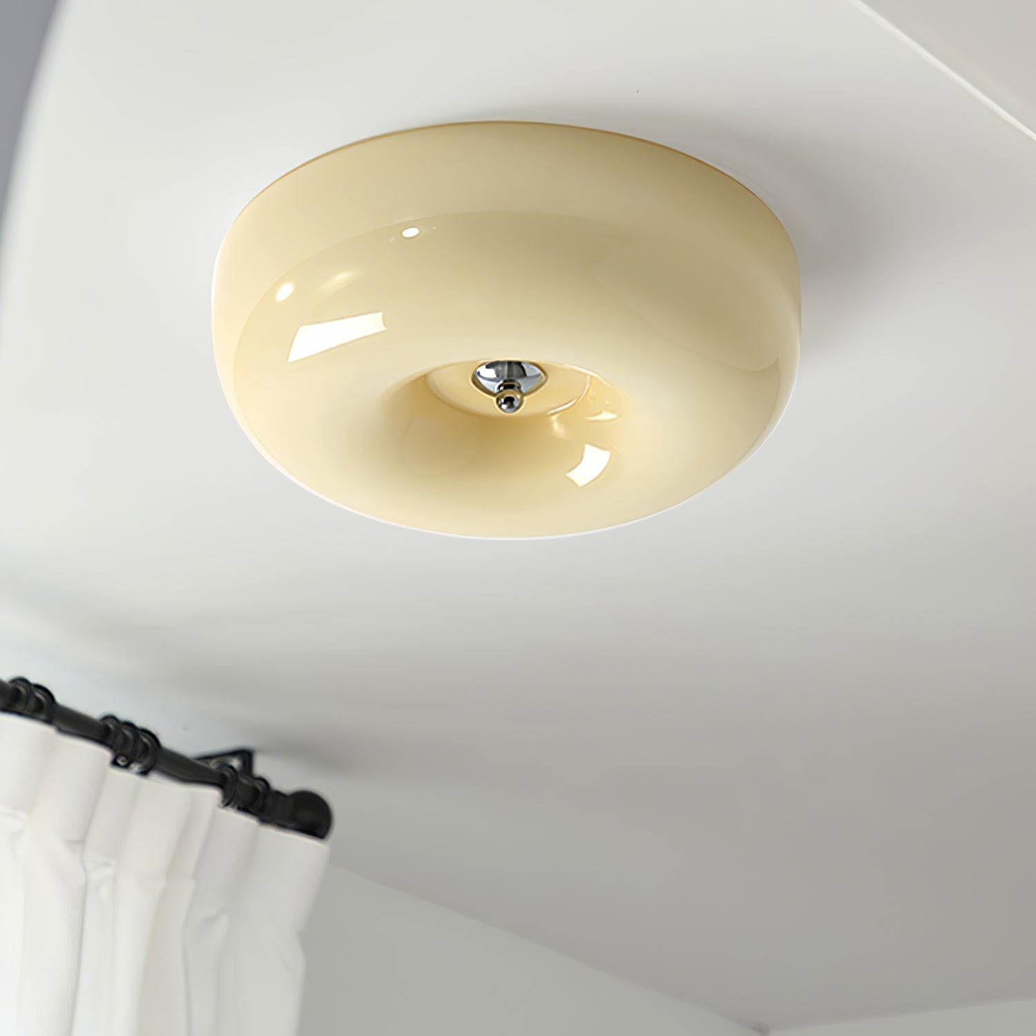 Afralia Moderne Plafondlamp van Draaiglas