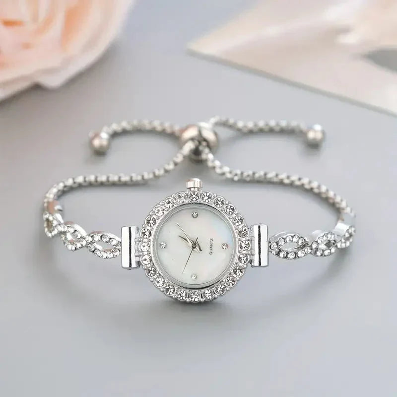 Elegante Dames Armband Horloge – Kristal Accenten en Tijdloze Luxe
