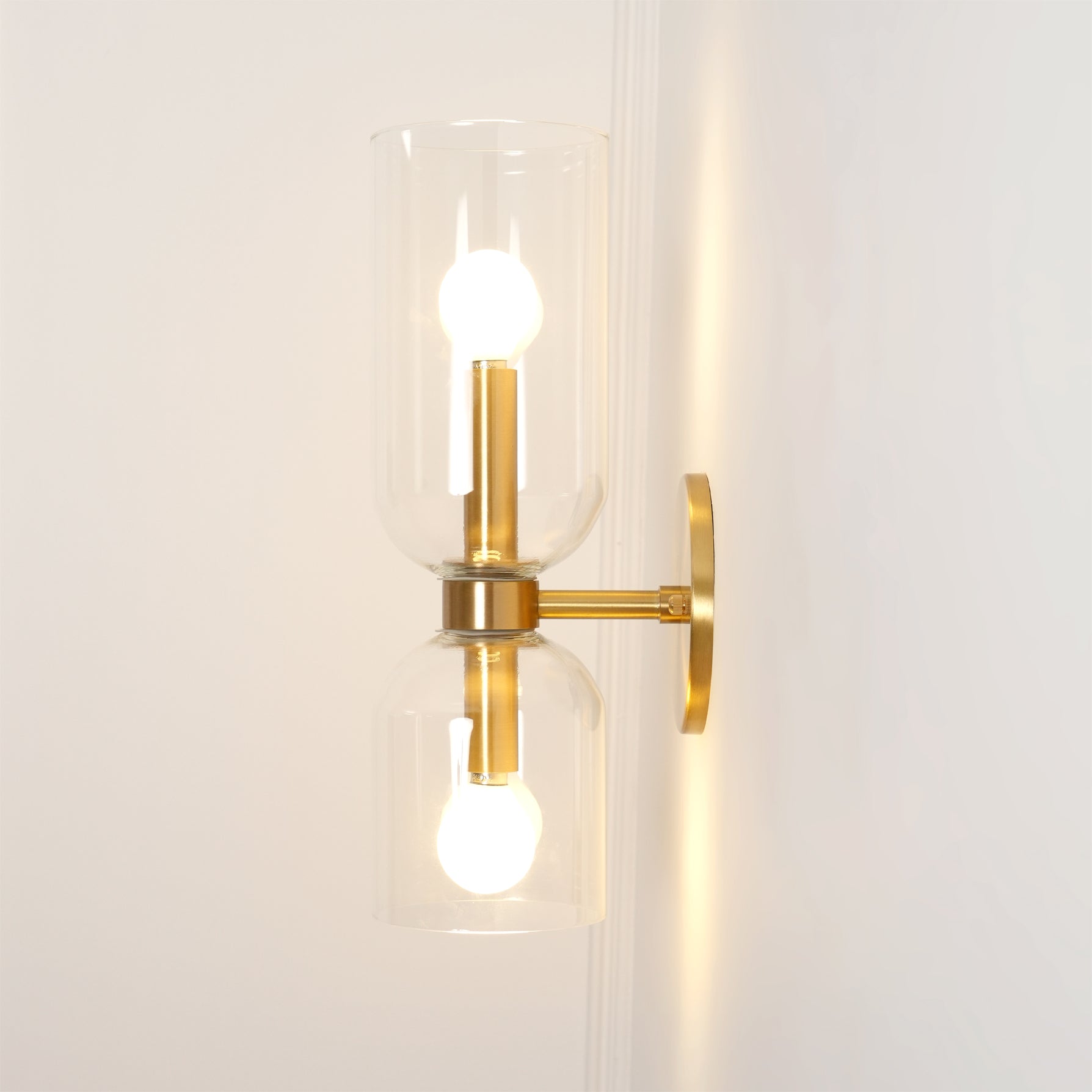 Edie Minimalistische Moderne Wandlamp van Glas