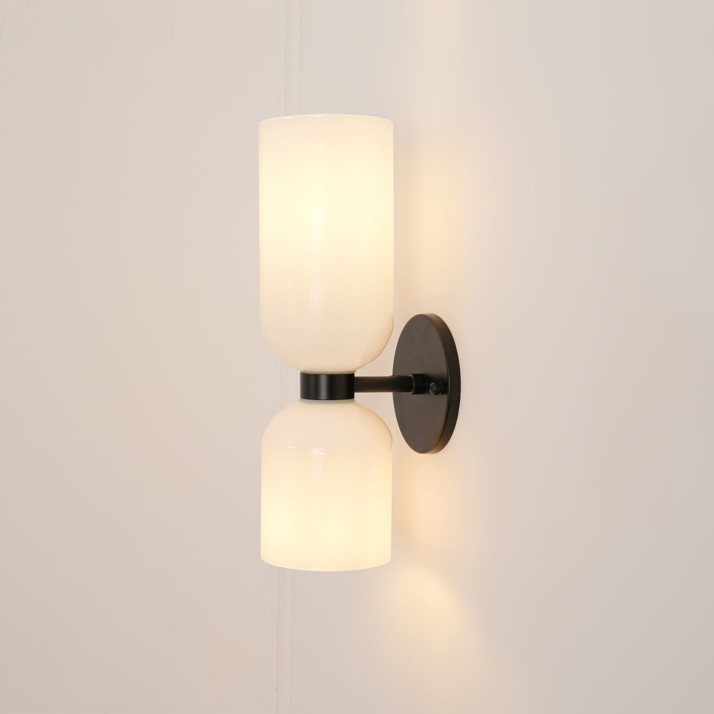 Edie Minimalistische Moderne Wandlamp van Glas