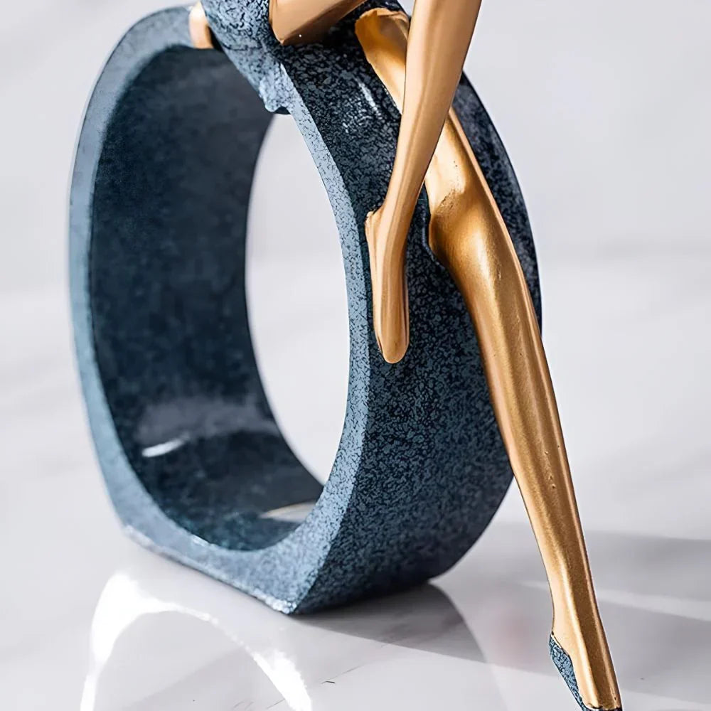 Moderne Cirkelvormige Abstracte Vrouwensculpturen voor Interieurdecoratie