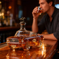 Mustang Auto Vorm Whiskey Decanteur