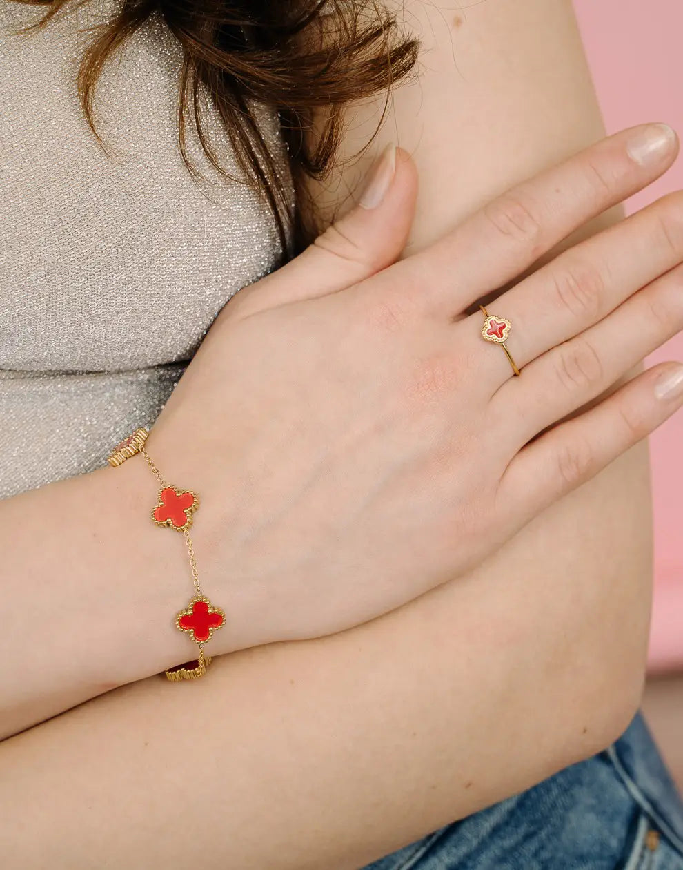 Vijfbladig klavertje vier armband van roestvrij staal – Geluk & stijl verenigd