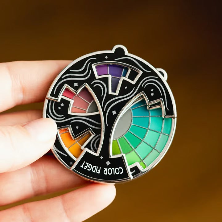 Kleurentheorie Fidget | Draaiende Emaille-Pin | Creatief Ontwerp | Verzamelaars-Pin | SpectrumSpin
