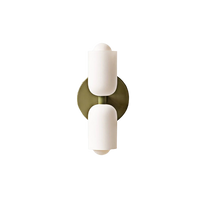 Elegant Crème Acryl Metaal Basis Minimalistische Wandlamp