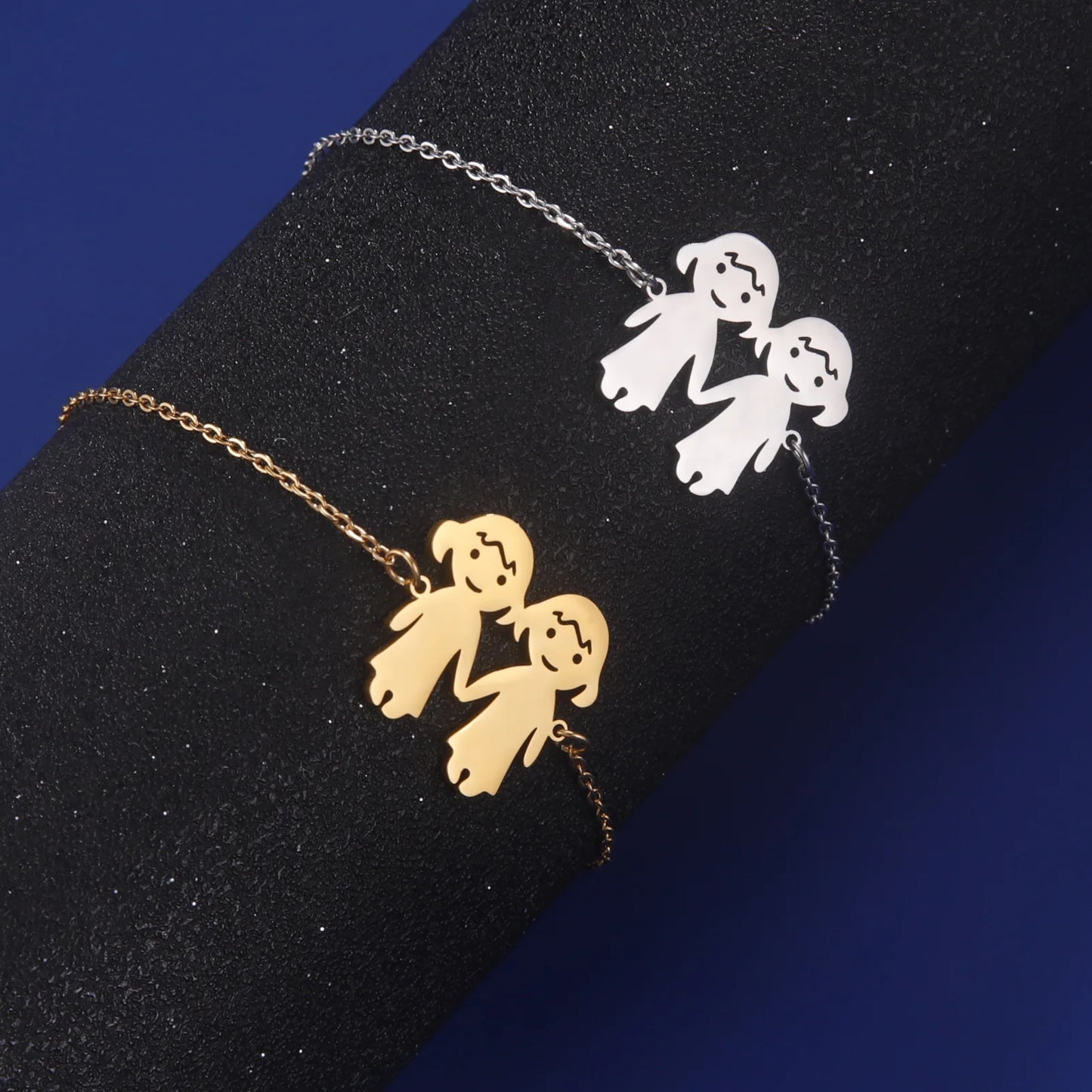 TinyTreasure | Tijdloze armband die liefde, familie en onvergetelijke momenten viert