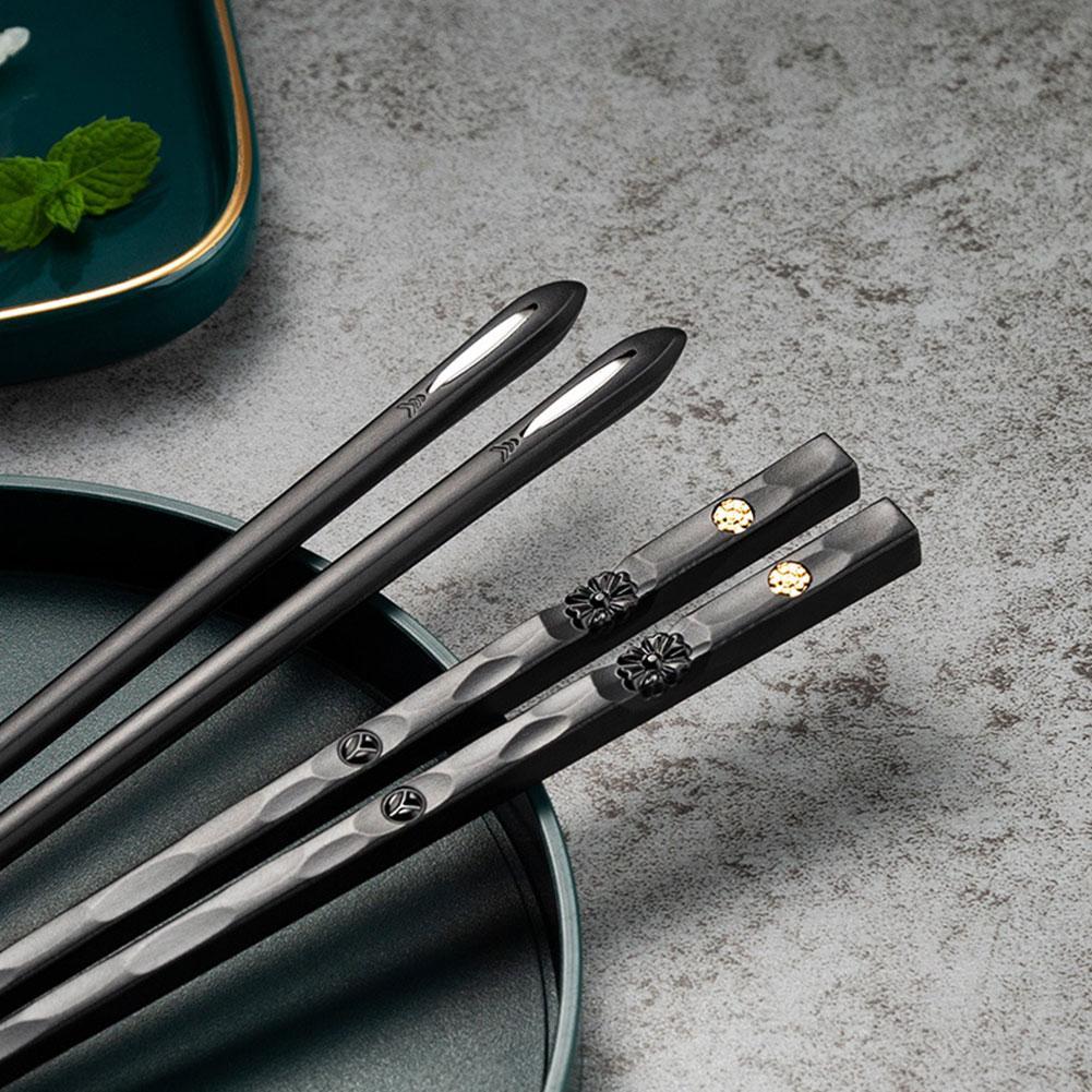 DineLux – Luxe eetstokjes set met verfijnde ontwerpen (5 paar)