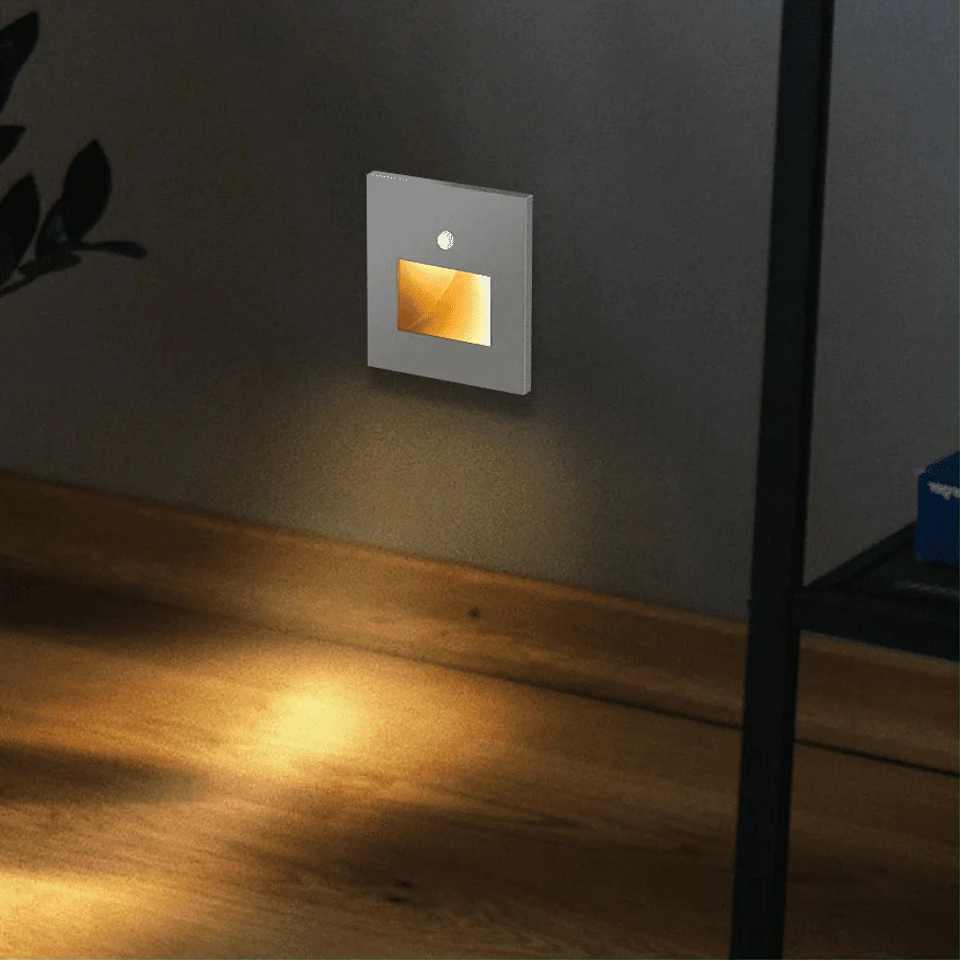 GLOWPATH – LED-traplicht met bewegingsdetectie voor een zachte omgevingsverlichting