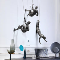 Wandsculptuur ClimbArtis | Symbool voor Kracht & Groei | Handgemaakt van Hars & IJzerdraad