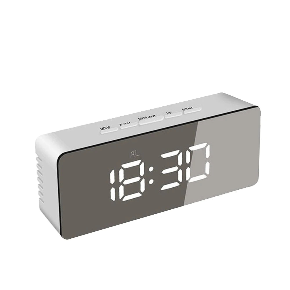 EliteSnooze | Slank ontwerp met temperatuurweergave en USB-voedingsoptie