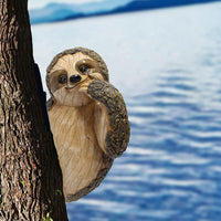 TreeBuddy - Knuffelende luiaard figuur voor buiten decoraties