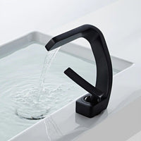 SleekFlow - Modern gebogen kraan voor maximaal comfort