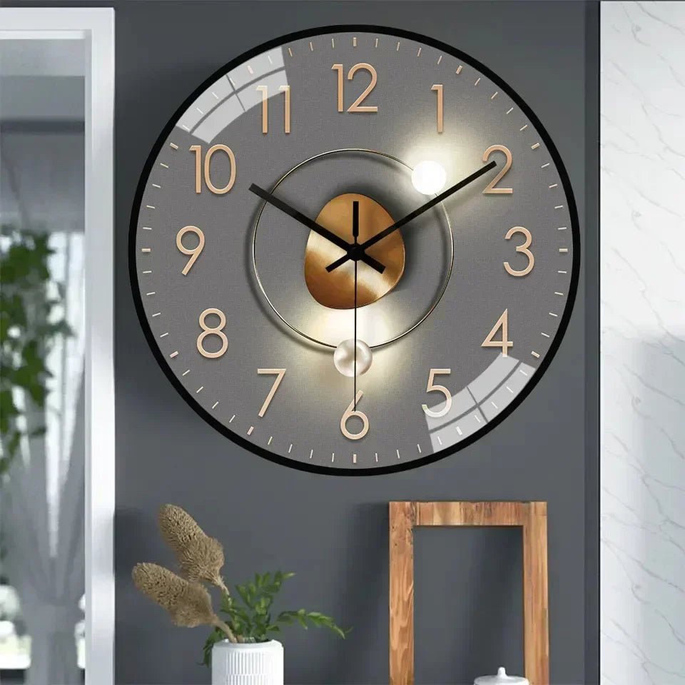 Skanto | Stille wandklok met minimalistische wijzerplaat en elegante afwerking