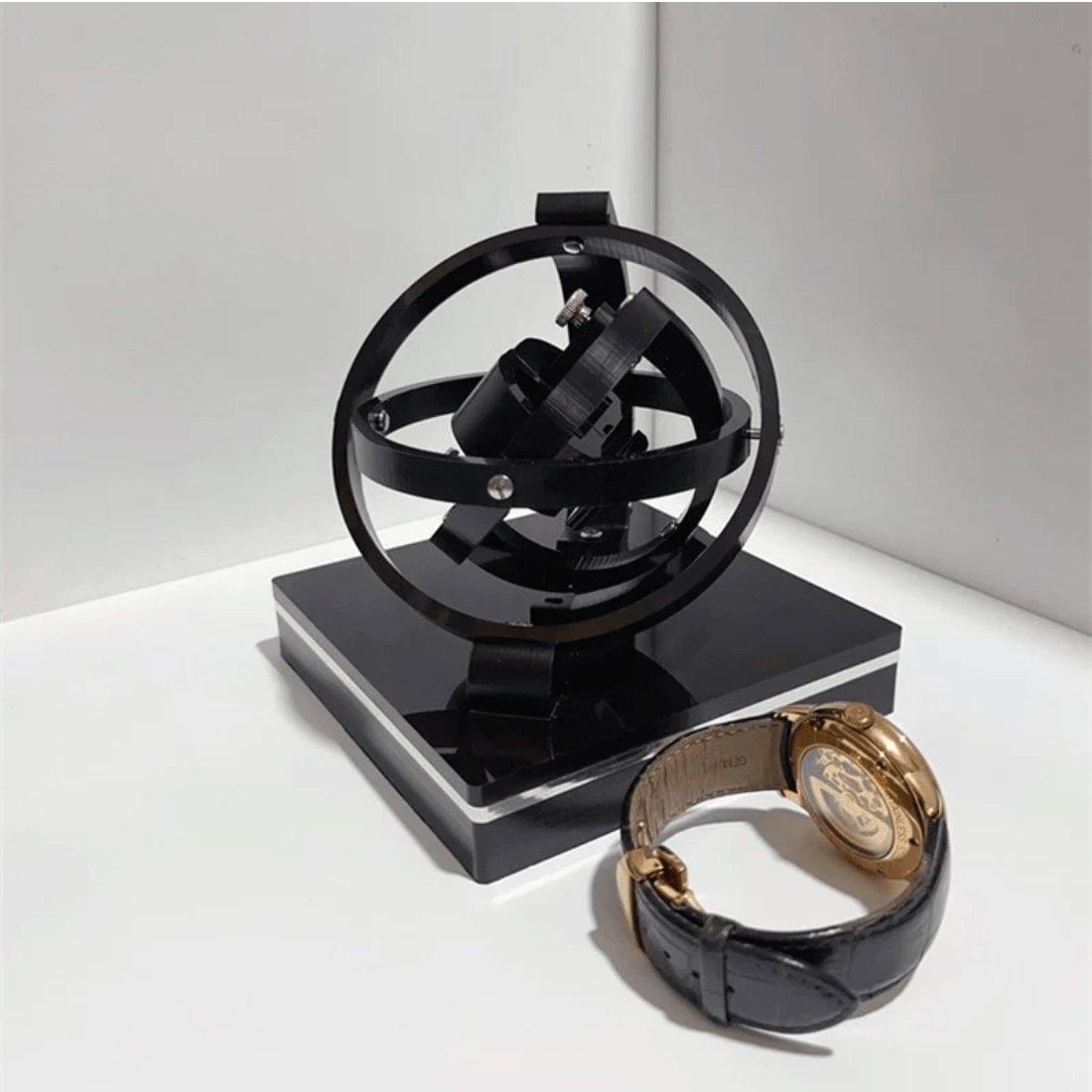 TIMEKEEPER – Horion Automatische Uhrenbeweger met Stille Bediening