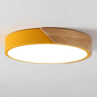 Moderne ronde LED plafondlamp met houten accenten